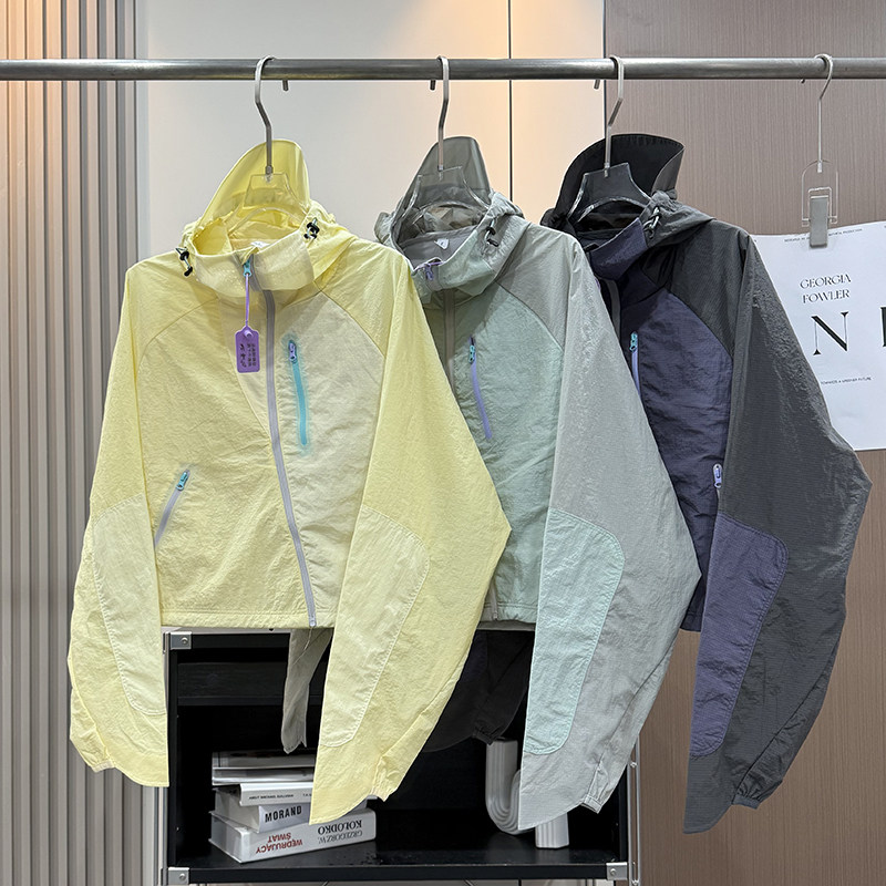 Jaqueta Feminina para Esportes - Outdoor Sport Waterproof Jacket avaliação e preço